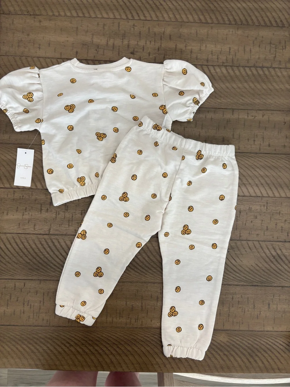 Jessica Simpson Cream Smiley Face Two-Piece Kids Set